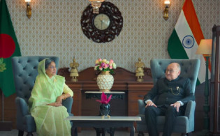 এবার শেখ হাসিনাকে নিয়ে ভারতে সিনেমা!