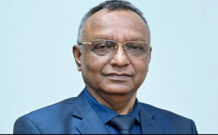 বিএফআইইউ প্রধানের বিরুদ্ধে ‘শাস্তিমূলক ব্যবস্থা’ নিচ্ছে সরকার