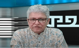 সরকারের এমন আদেশ অদ্ভুত ও হাস্যকর : মাসুদ কামাল