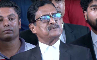 ‘ফজু পাগলা’ ব্যাখ্যার প্রতিবাদ করলেন ফজলুর রহমান