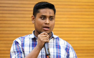 প্রগতিশীলদের মুখোশ খুললেন হাসনাত আব্দুল্লাহ