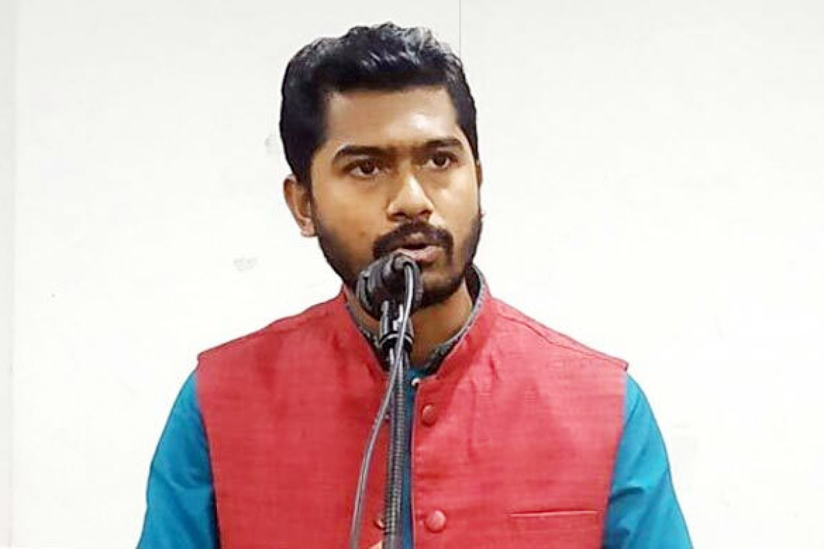 এক ভিডিও কলেই ফেঁসে গেলেন ভিপি নুর