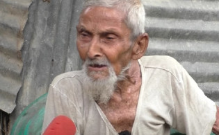 ১১ সন্তান থাকতেও আদালতের দ্বারস্থ বৃদ্ধ বাবা