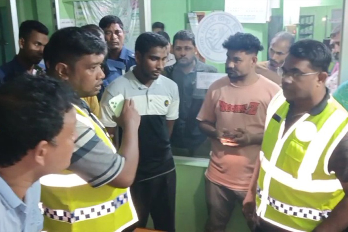 কৃষি ব্যাংকে ডাকাতির চেষ্টা, যুবক আটক