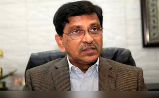 ভারতে পালিয়ে 'অস্তিত্বহীন' বিশ্ববিদ্যালয় চালাচ্ছেন হানিফ