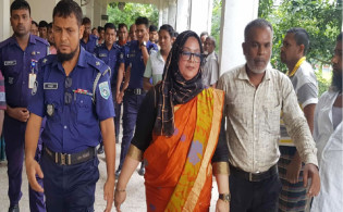 কুড়িগ্রামের সাবেক ডিসি সুলতানা পারভীন কারাগারে