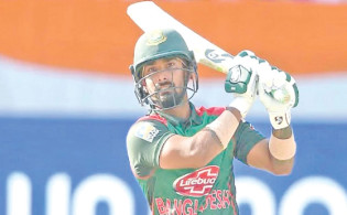 সাকিবকে ছাড়িয়ে লিটনের রেকর্ড