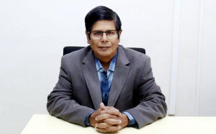 যে কারণে সাবেক সচিব গ্রেপ্তার