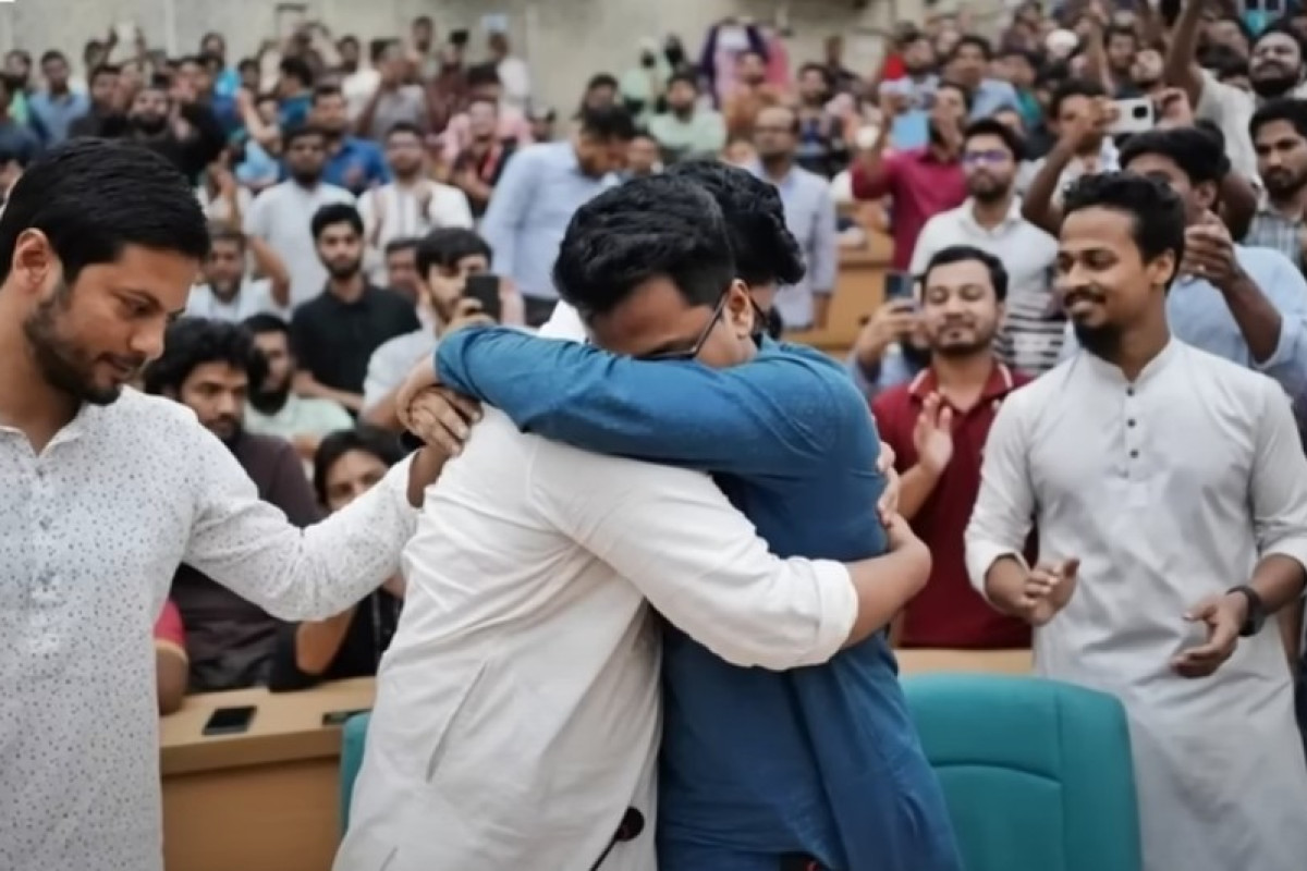 ভিপি জিএস হওয়ার কারণে যেসব সুবিধা পাবেন সাদিক ও ফরহাদ