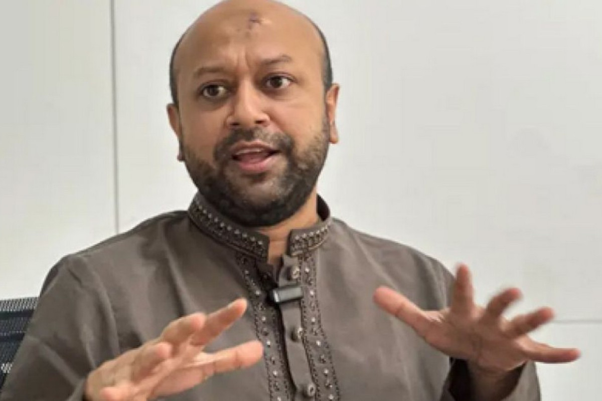 স্বরাষ্ট্র উপদেষ্টাকে তুলোধুনো করলেন ব্যারিস্টার ফুয়াদ