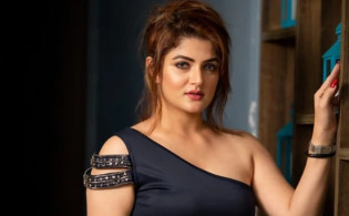 ছেলের বন্ধুরা আমাকে ‘দিদি’ বলে ডাকে