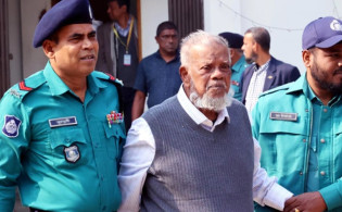 ‘স্যান্ডউইচ ও ড্রাই ফুড’ খাওয়ার অনুমতি পেলেন না সাবেক মন্ত্রী