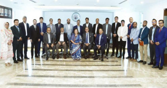 শেয়ারবাজারে ইতিবাচক পরিবর্তন আনতে কাজ করছে ডিএসই