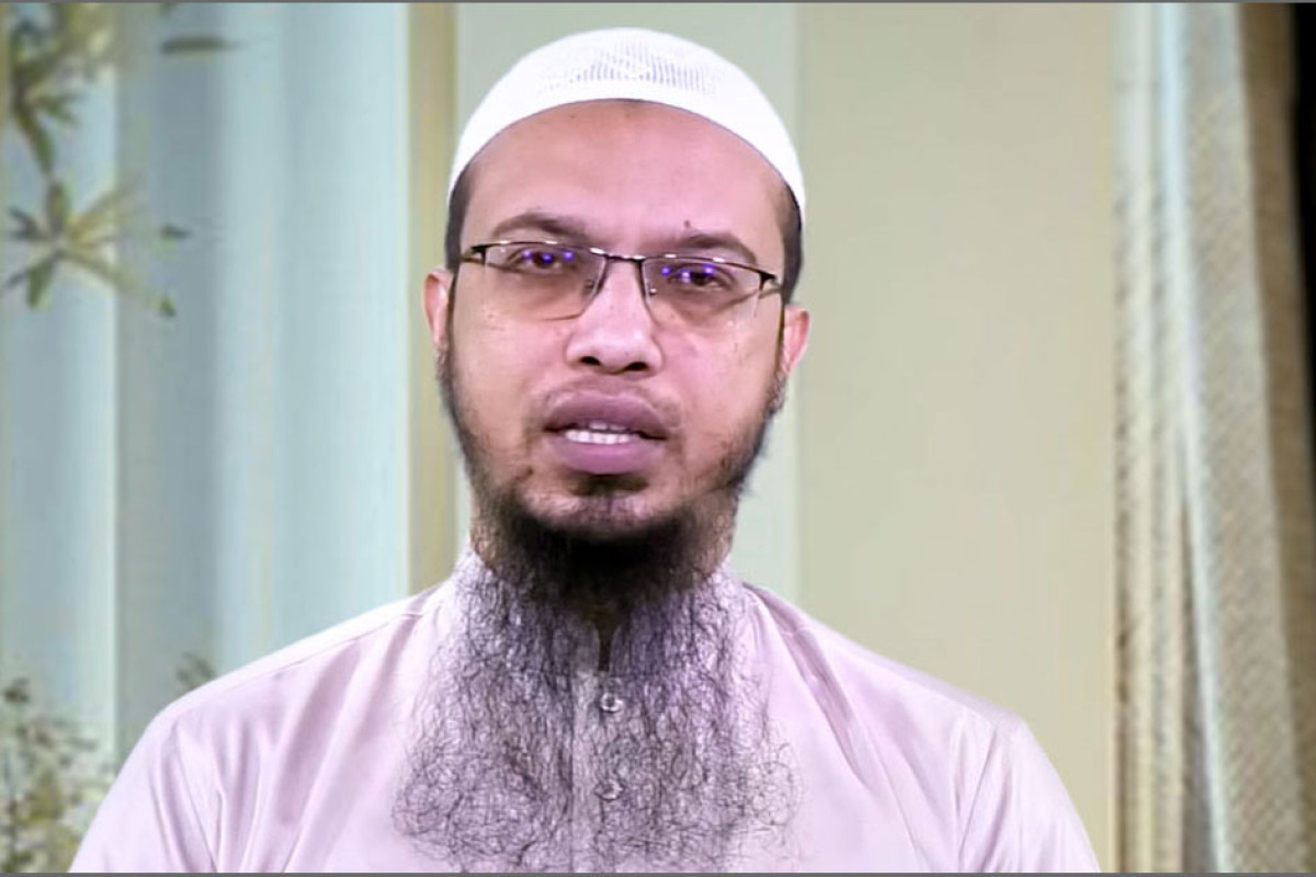 অমুসলিমদের উৎসব ঘিরে মুসলমানদের বড় ভুল!