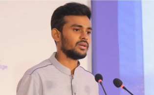 ‘সেফ এক্সিট’ নিয়ে মুখোমুখি দুই উপদেষ্টা