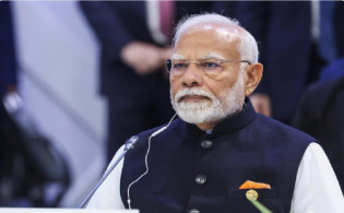 যুক্তরাষ্ট্রের নতুন নিষেধাজ্ঞায় আরও বিপদে ভারতীয় ব্যবসায়ীরা