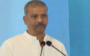 জাতির সামনে আসিফ নজরুলের সতর্ক বার্তা