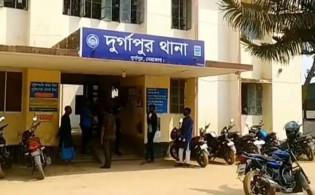 স্বামীর কীটনাশক পান দেখে ফাঁস নিলেন স্ত্রীও