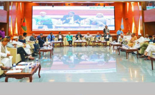 প্রধান উপদেষ্টার আলটিমেটাম, সন্ধ্যায় টানটান বৈঠক
