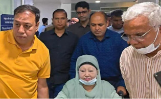 এভার কেয়ারে ভর্তি হয়েছেন বেগম খালেদা জিয়া