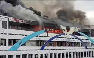 ময়ূর-৭ লঞ্চের আগুন নিয়ে শেষ কথা বলল ফায়ার সার্ভিস