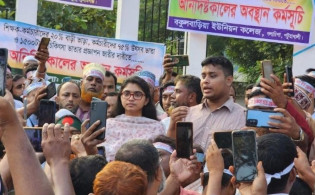 শিক্ষকদের অনশনে হাসনাত ও তাসনিমের সখ্য