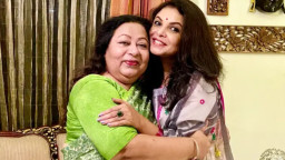 ফেসবুকে কান্নাভেজা বার্তা মেহের আফরোজ শাওনের