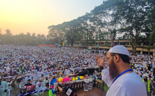 বিএনপি ক্ষমতায় গেলে সুন্দরীরা রাস্তায় বের হতে পারবে না
