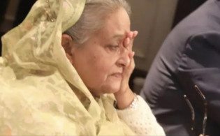 ‘হাসিনার একপাশ অবশ হয়ে গেছে, দেড় মাস ধরে কথা বলতে পারেন না’