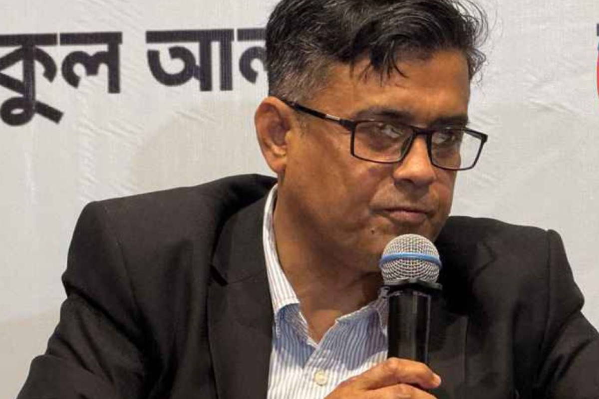 বিতর্কের জবাবে পাল্টা প্রশ্ন তুললেন প্রেস সচিব!