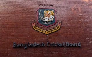 ক্রিকেট বোর্ডের চার কর্মকর্তা ওএসডি