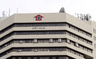 গ্রামীণ ব্যাংকের সামনে ককটেল ফাটিয়ে পালালো দৃর্বৃত্তরা