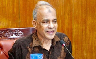 ৫০% সেনা সরানোর খবর, স্বরাষ্ট্র উপদেষ্টা জানালেন সত্য