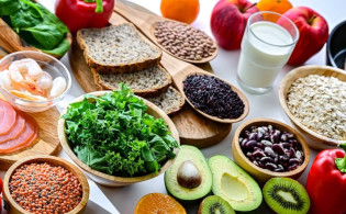 শীতে বাড়ে বাত-ব্যথা: খাদ্যতালিকায় রাখুন এই ৫ খাবার