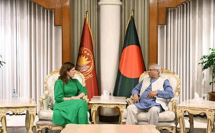 আ.লীগকে বাদ দিয়ে নির্বাচন—কঠোর সিদ্ধান্ত ইউনূসের