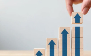 লোকসান বৃদ্ধির খবরে শেয়ার দামে ইতিবাচক ঢেউ