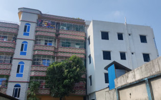 হেলে পড়া ভবন পরিদর্শন শেষে যা জানাল বিসিসি