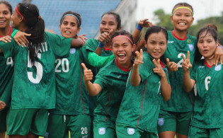 বাংলাদেশ বনাম মালয়েশিয়ার ফুটবল ম্যাচ: খেলাটি সরাসরি দেখুন(LIVE)