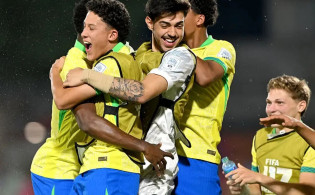 ব্রাজিল বনাম ইতালি: খেলাটি ফ্রিতে সরাসরি দেখুন (LIVE)