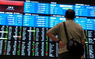 ওয়াল স্ট্রিটে জোয়ার, ছন্দে ফিরছে এশিয়ার শেয়ারবাজার