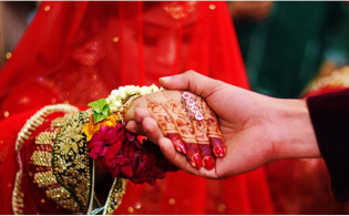 স্বামী-সন্তান রেখে কুয়েতে প্রেমিককে বিয়ে, অতঃপর...