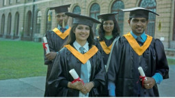 যুক্তরাজ্যে ভর্তিতে কড়াকড়ি: বাংলাদেশ–পাকিস্তান শিক্ষার্থীদের ধাক্কা