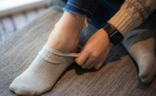 হাত-পা বরফের মতো ঠান্ডা, দেহে চারটি পুষ্টির অভাব