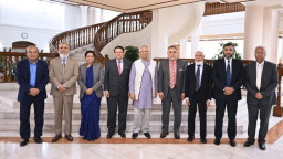 ‘ইতিহাসের সেরা নির্বাচন উপহার দেব’—ইসিকে প্রধান উপদেষ্টা