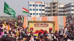 বাবরির জবাবে গীতা পাঠ, তার জবাবে কোরআন তিলাওয়াত