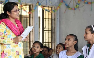 পদোন্নতি নিয়ে দুঃসংবাদ: আইনি জটিলতায় হাজারো শিক্ষক বিপাকে