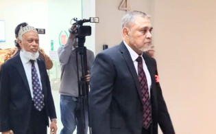 বঙ্গভবনে পৌঁছেছে নির্বাচন কমিশন