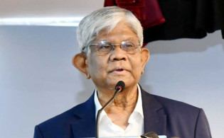 'বিভিন্ন সংস্থা থেকে ঋণ নিয়ে অর্থনৈতিক উন্নয়ন সম্ভব নয়'