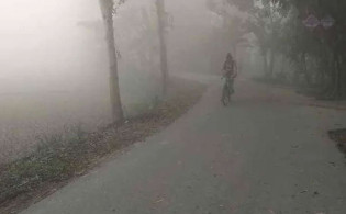 হাড়কাঁপানো শীতে বিপর্যস্ত তেঁতুলিয়ার জনজীবন