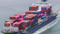 চীনা জাহাজে মার্কিন সেনা অভিযান